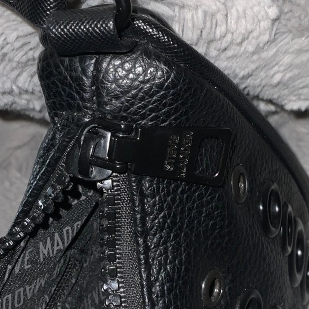 Steve Madden Bag - Picture 5 of 10